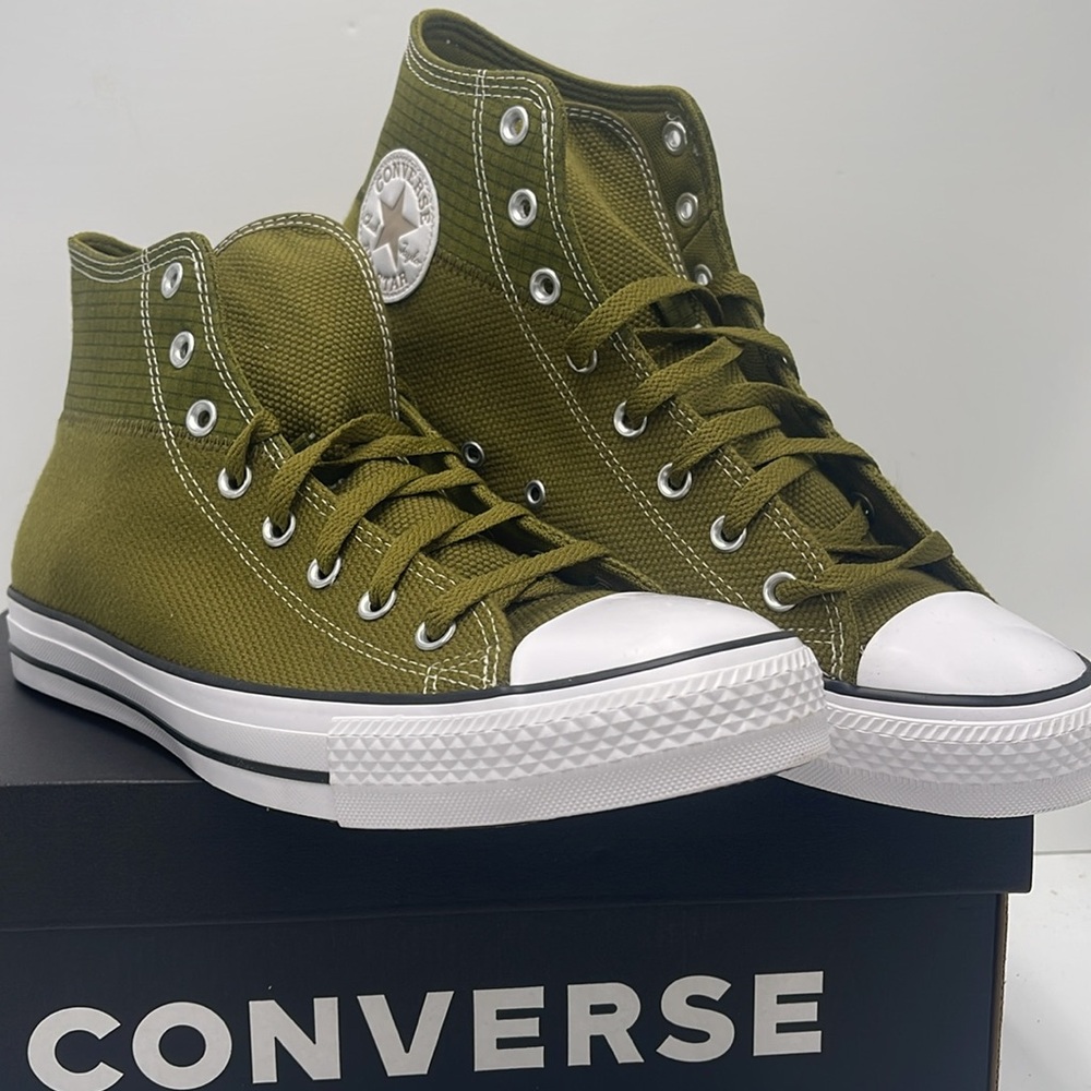 Converse Men’s Cls High-Tops A08553F
CTAS HI
FOREST BREVINTAGE CARGO 5
Sneakers - Picture 4 of 16